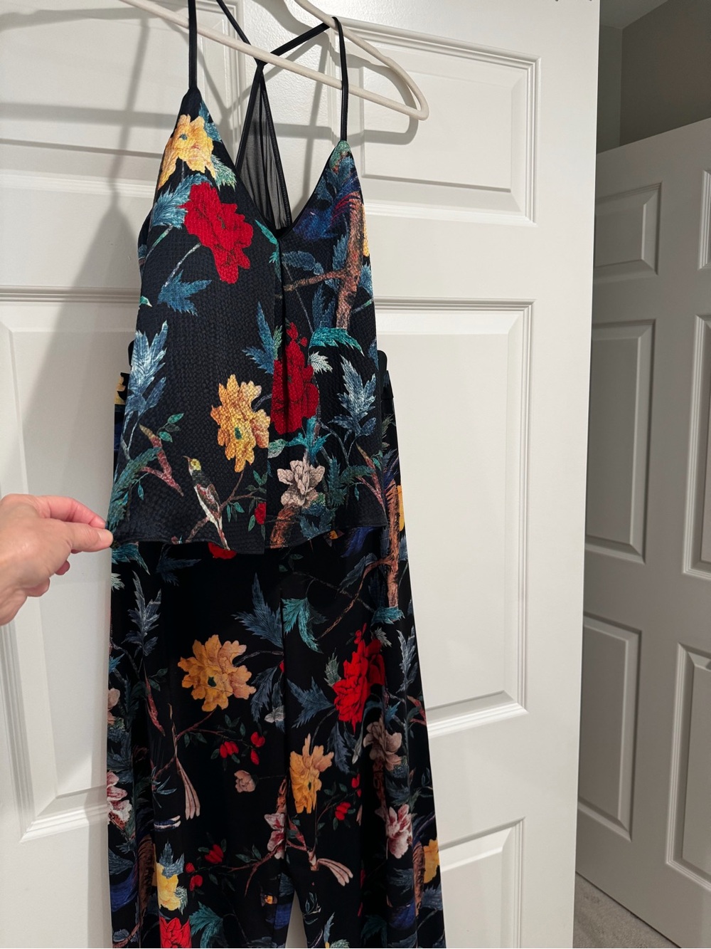 Alice & Olivia 2 Piece Floral Wide-Leg Outfit - Black with Red & Yellow Flowers - Picture 2 of 9